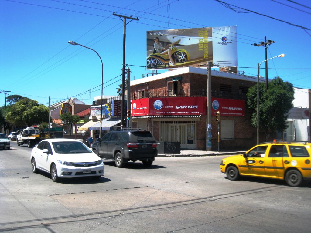 G.F- Av Richieri esq. Cnel. Diaz